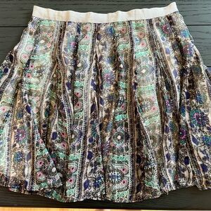 AEO MINI SKIRT 6
Stretchy liner